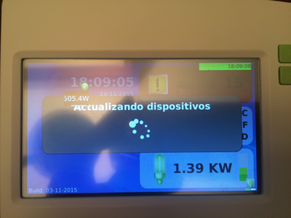 Central de control en proceso de actualización (Wattio Gate)