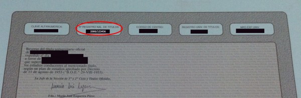 Título (reverso) y el número de registro nacional de títulos