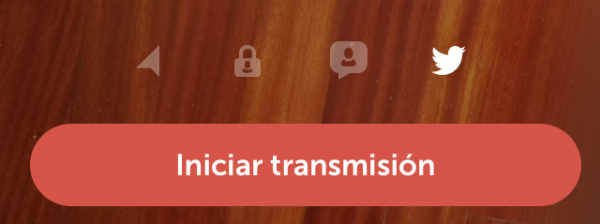 Ubicación sí o no, transmisión privada, chat solo para seguidores y difundir en Twitter sí o no