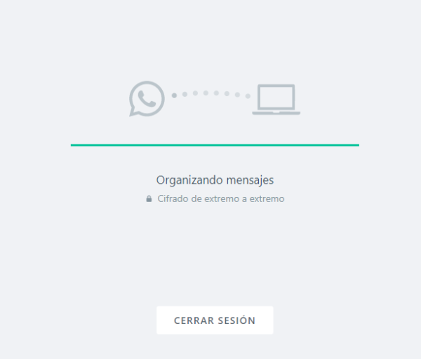 WhatsApp multidispositivo organizando mensajes
